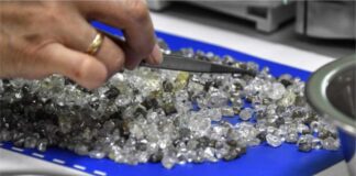 ALROSA is not yet discussing a deal for the sale of rough to Gokhran