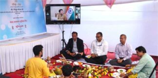 Bhoomi Poojan of Mega CFC was held at SEEPZ in the presence of Piyush Goyal-1