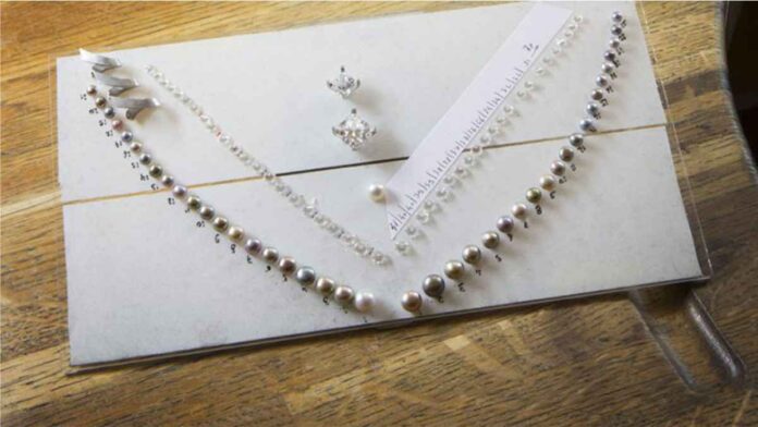 Jewelers Circle partners with Bahrain Institute for Pearls and Gemstones - Danat for pearl education and certification Jewelers Circle partners with Bahrain Institute for Pearls and Gemstones - Danat for pearl education and certification