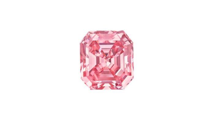 13.15-carat pink diamond withdrawn from Christie's auction was stolen and is part of a $90-million jewelry heist