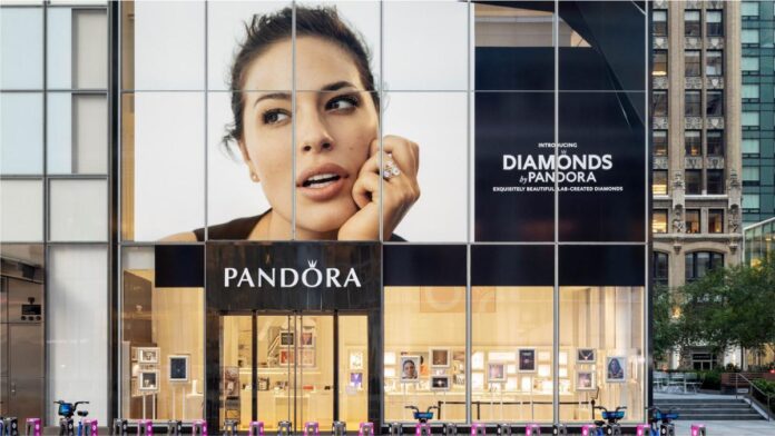 Pandora moved its North American headquarters to New York Pandora moved its North American headquarters to New York