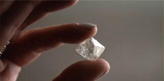 De Beers third Sight sales of rough diamonds rise to $540 million