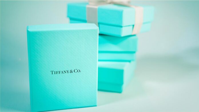LVMH to acquire French jewellery group to boost Tiffanys production LVMH to acquire French jewellery group to boost Tiffanys production
