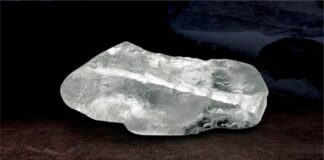 De Beers postpones rough diamond auction due to sluggish diamond demand