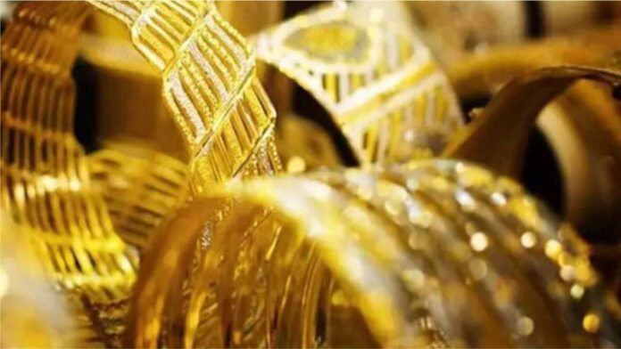 Government allows 3 lakh jewellers to import 140 tonnes of gold, benefiting small jewellers