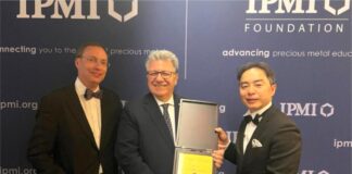 Gaetano Cavalieri-President of The World Jewellery Confederation-honoured with the IPMI Jun-Ichiro Tanaka Distinguished Achievement Award