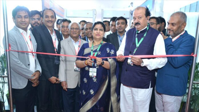 Grand opening of CARATS - Surat Diamond Expo organized by Surat Diamond Association-1