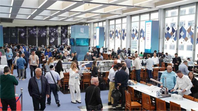 Israel's polished diamond exports decline due to weak global demand and low prices Israel's polished diamond exports decline due to weak global demand and low prices