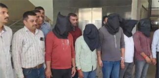 The police nabbed the diamond looters worth six and a quarter crores in a matter of hours