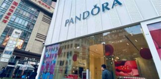 Pandora raises revenue target amid strong performance
