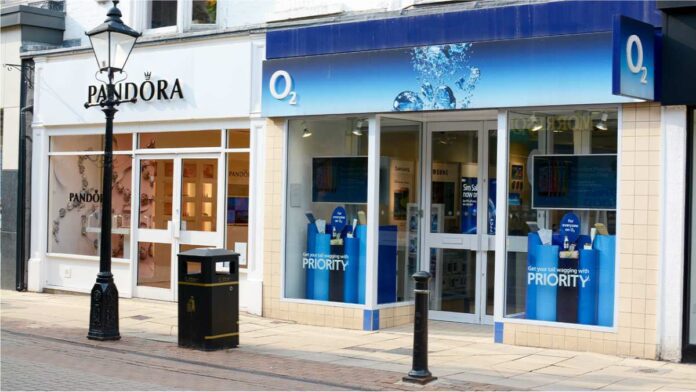 Pandora raises full-year forecast amid healthy sales Pandora raises full-year forecast amid healthy sales