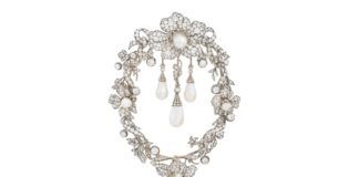 Sothebys sale of Royal Austen jewellery beat estimates-1