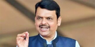Employees of Bharat Diamond Bourse do not want to move to Surat Maharashtra Deputy Chief Minister Devendra Fadnavis