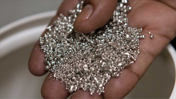 Stuller now supply mining platinum grain made with responsibly mined platinum from Anglo American