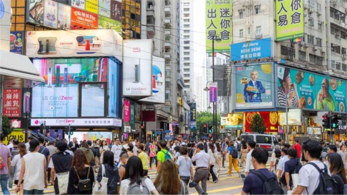 Hong Kongs luxury sales surge in December as tourism increase Hong Kongs luxury sales surge in December as tourism increase
