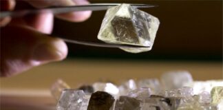 Canada announced ban on Russian diamonds weighing more than 1 carat as decided by G-7 countries