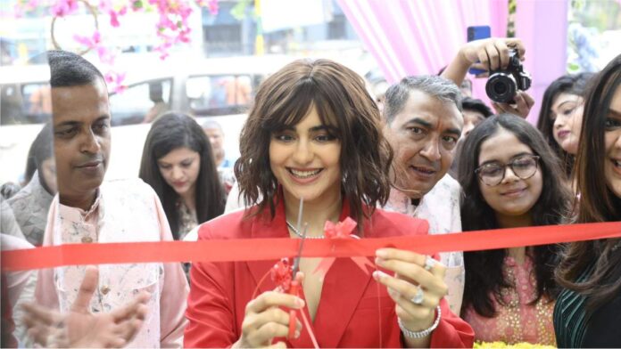 Grand store launch of limelight lab grown diamonds in kolkata with adah sharma-1 Grand store launch of limelight lab grown diamonds in kolkata with adah sharma-1
