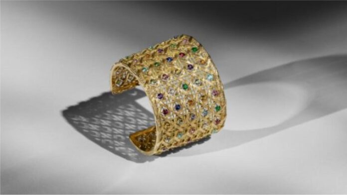 LVMH jewellery and watches Sales fell 5 percent in first quarter LVMH jewellery and watches Sales fell 5 percent in first quarter