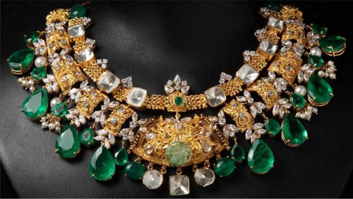 12765 crore drop in Gems and Jewellery exports from Surat SEZ 12765 crore drop in Gems and Jewellery exports from Surat SEZ