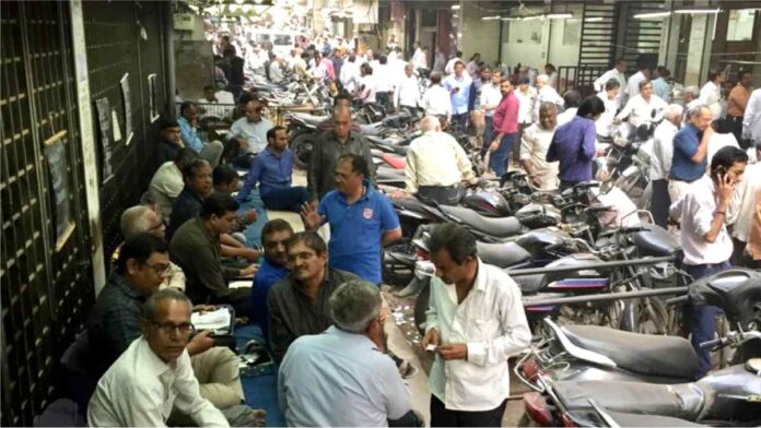 5 crores fraud by Lab grown diamond dealer in Surat getting uproar 5 crores fraud by Lab grown diamond dealer in Surat getting uproar