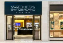 Sales of Swiss watches fell in UK but rose in US