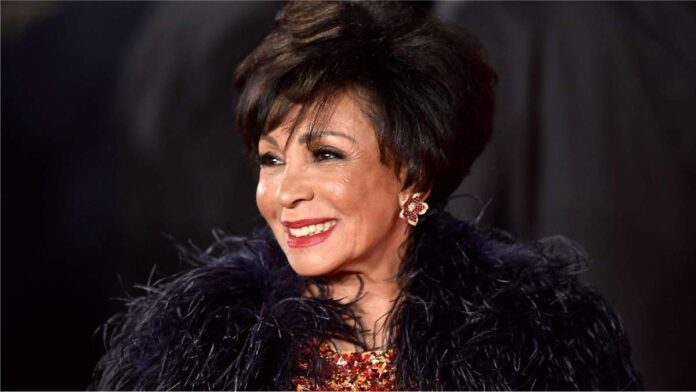 Sothebys to auction over 80 jewels from British singer Dame Shirley collection-1