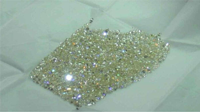Diamond industry under increasing pressure due to slow sales Rapaport Diamond industry under increasing pressure due to slow sales Rapaport