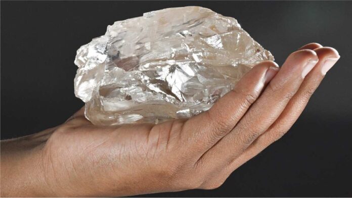 Lucara Diamond found massive 2492 carat rough diamond from its Karowe mine Lucara Diamond found massive 2492 carat rough diamond from its Karowe mine