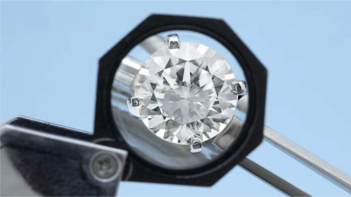 De Beers Tracr and Sarine join hands for diamond traceability solution De Beers Tracr and Sarine join hands for diamond traceability solution