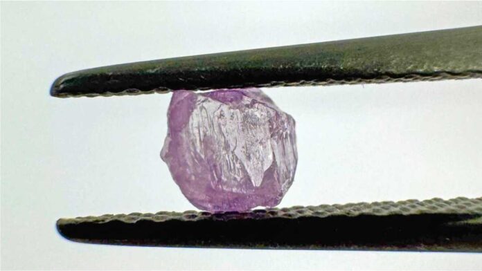Rio tinto unearths rare purple diamond at canadas diavik mine Rio tinto unearths rare purple diamond at canadas diavik mine