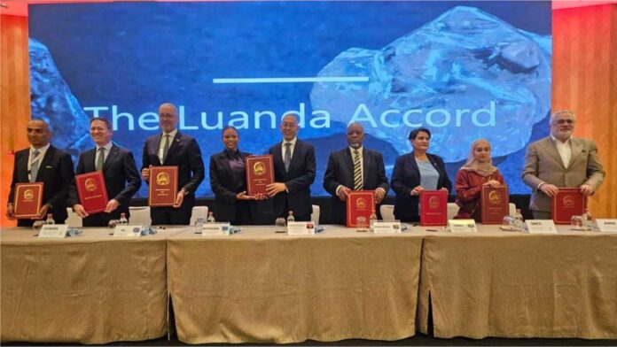 Wfdb endorses historic luanda accord to fund natural diamond promotion Wfdb endorses historic luanda accord to fund natural diamond promotion