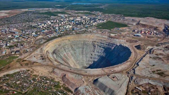 Alrosa Confident About Strong Long-Term Outlook for Diamond Market