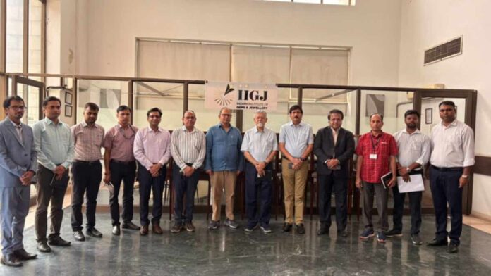Dr. Arvind Virmani of NITI Aayog praises IIGJ Jaipur’s skill development program Dr. Arvind Virmani of NITI Aayog praises IIGJ Jaipur’s skill development program