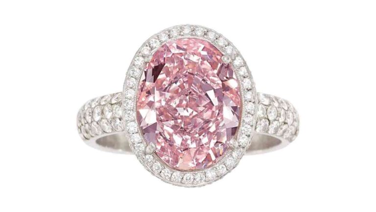 Pink Diamond Ring Sets New Record at Heritage Auction