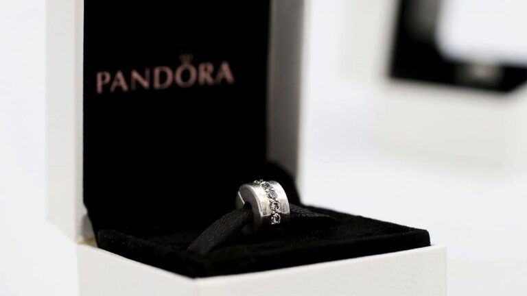 Pandora Sales Fall - Weak Demand in the US Raises Concerns for Global Jewellery Giant