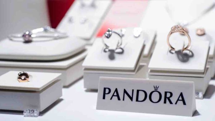 Pandora’s Shine Fades - Holiday-Season Sales Fall Short of Expectations Pandora’s Shine Fades - Holiday-Season Sales Fall Short of Expectations
