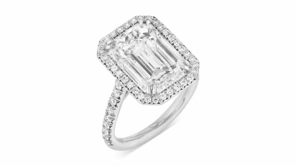 tiffany-magic-at-christie-s-auction-rare-10-carat-diamond-ring-expected-to-sell-for-rupees-5-8-crore