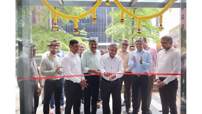 Chovihar House and Dining Hall Inaugurated at Surat Diamond Bourse Chovihar House and Dining Hall Inaugurated at Surat Diamond Bourse