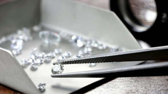 Signs of Recovery in Indian Diamond Industry - Polished Diamond Exports Rise 8.7% in Junez Signs of Recovery in Indian Diamond Industry - Polished Diamond Exports Rise 8.7% in Junez