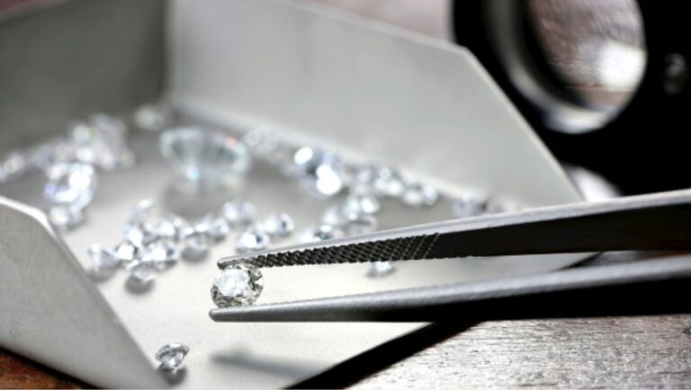 Signs of Recovery in Indian Diamond Industry - Polished Diamond Exports Rise 8.7% in Junez