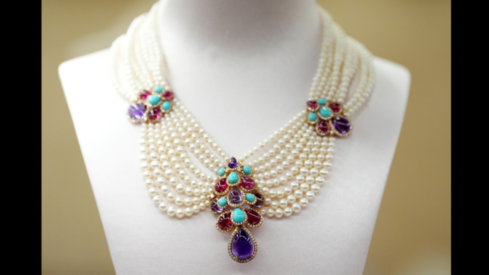 Italian Exhibition Group and India sign major jewelery deal- Indian jewelery to dominate Vicenzaoro show Italian Exhibition Group and India sign major jewelery deal- Indian jewelery to dominate Vicenzaoro show